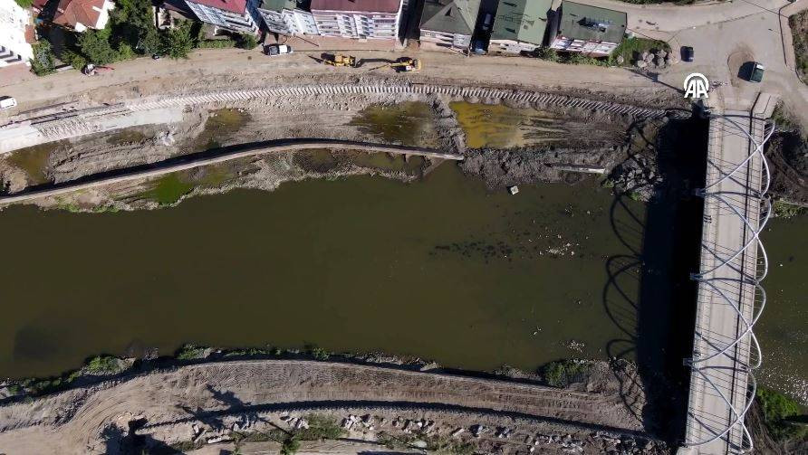 Terme Çayı'nın yatağı 30 metre genişletiliyor. Taşkınlarla gündeme gelmişti - Resim: 9